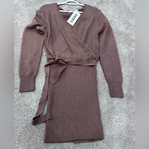 New with tags. Boutique sweater dress. Perfect for Fall!